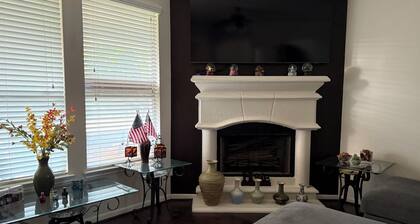 Tranquil 3-bedroom Home in Cypress-Houston Texas