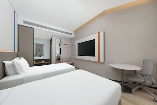 Holiday Inn Express Shanghai North Bund Riverside By Ihg