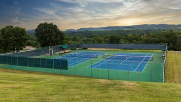 Sportplatz