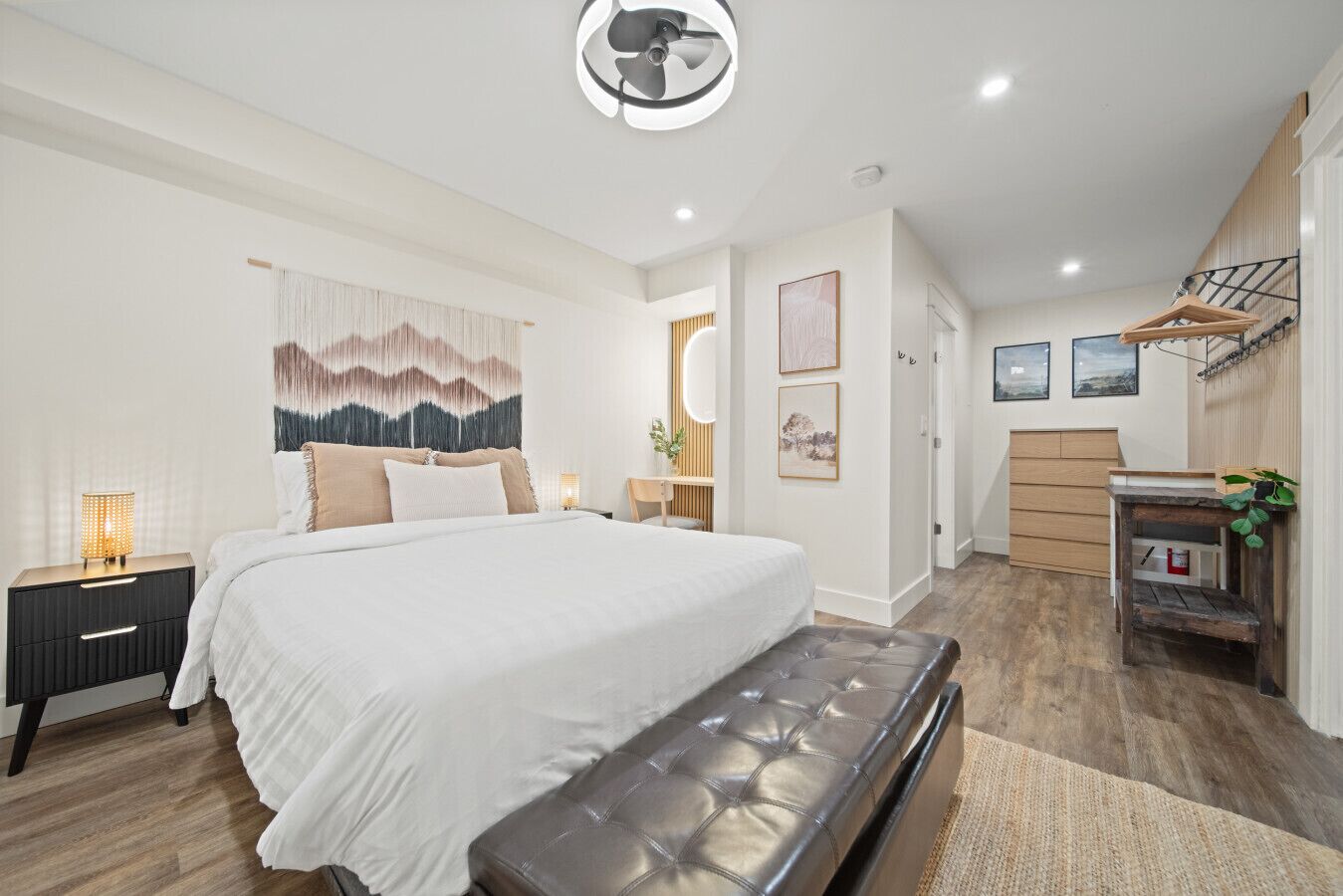 2 chambres, bureau, fer et planche à repasser, Wi-Fi gratuit