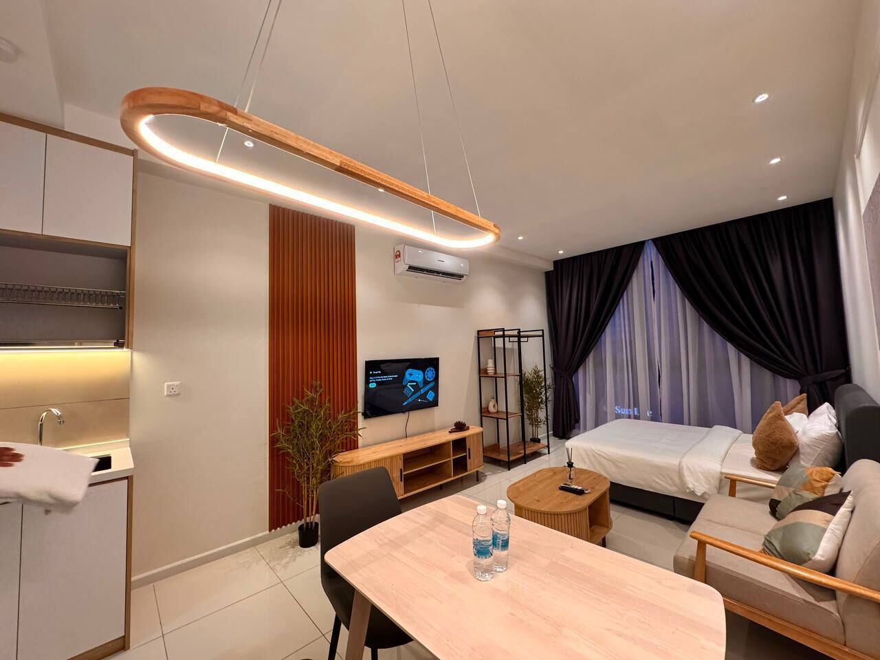 Studio Suite, City View | Free WiFi