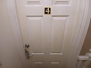 Deluxe Double Room, City View | Interior - The Rookery  (Grays)