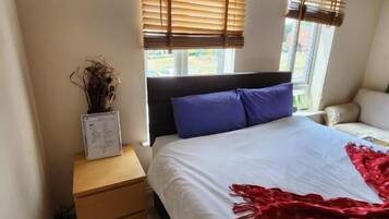 Soundproofing, iron/ironing board, free WiFi