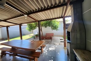 Villa básica | Restaurante al aire libre
