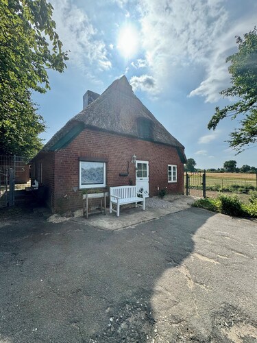 Fetthörn Farm, Maya Thatched Cottage