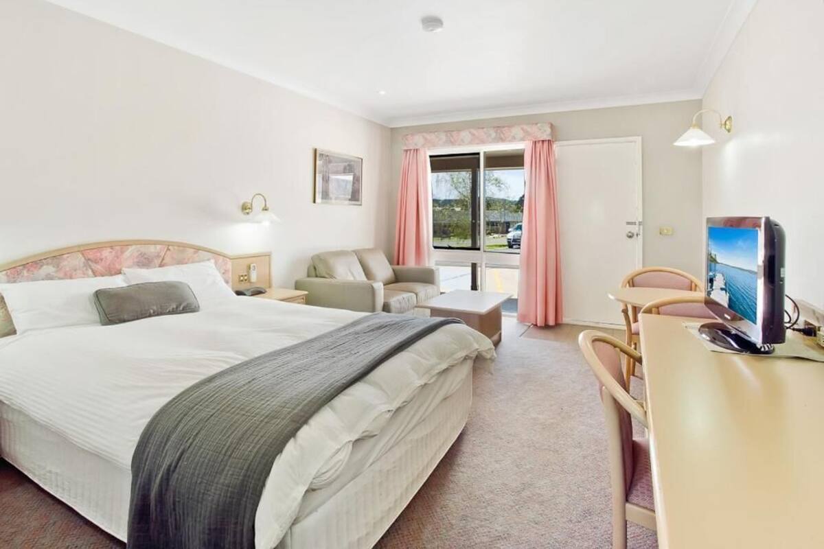 Executive Double Room, Garden View