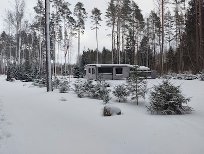 Private Lakeside Guest House – Peaceful Long-Term Stay in Latvia