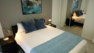 Iron/ironing board, WiFi (surcharge), bed sheets
