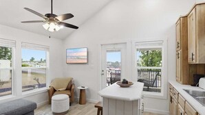 House, Multiple Beds (Oasis at Hillstone) | Interior