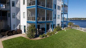 Exterior - Lakefront Updated Condo at 2mm w/ 2 Pools, Hot Tub, Boat Slip (Lake Ozark)