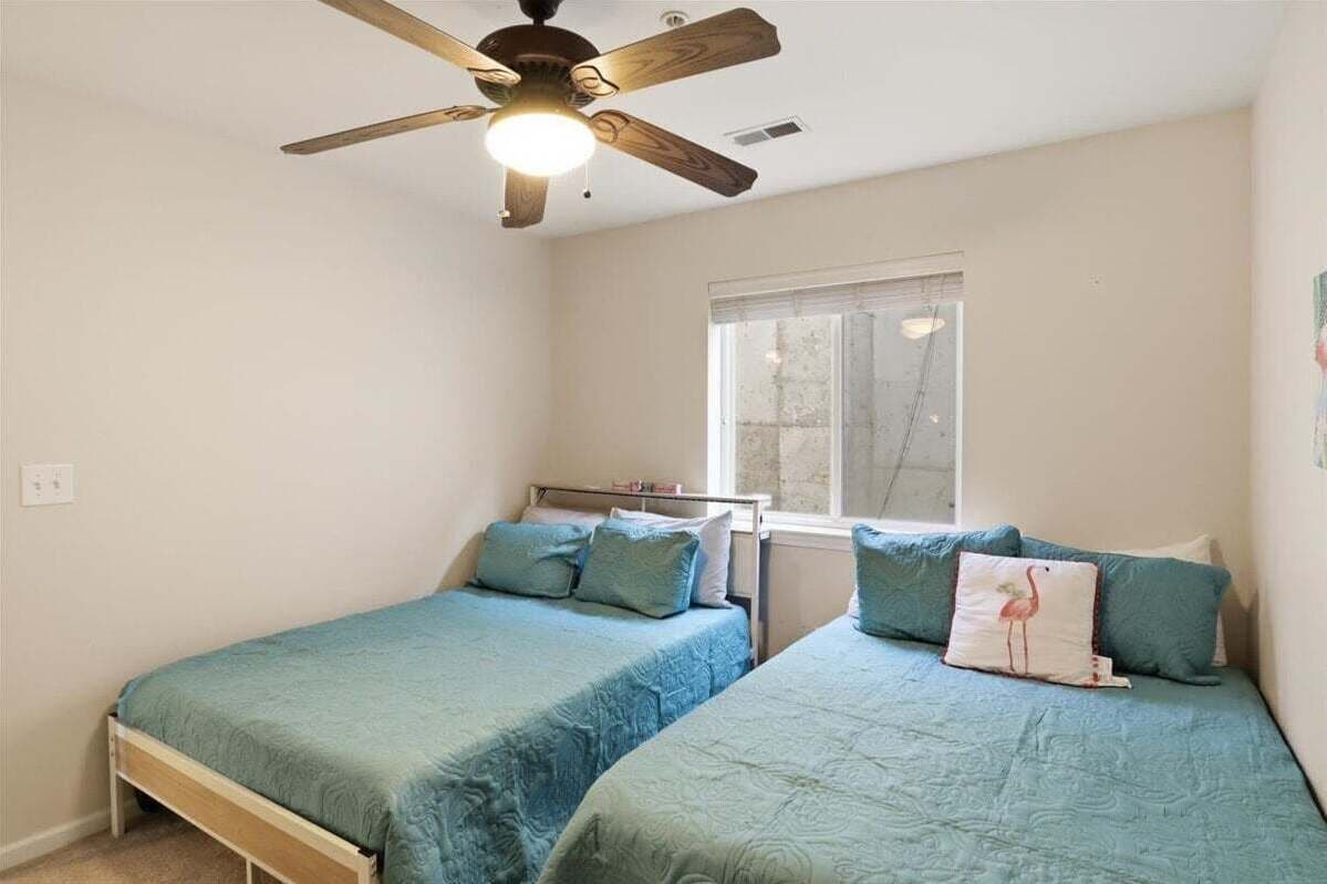 Condo, Multiple Beds (Lake Therapy) | 3 bedrooms, individually decorated, individually furnished, bed sheets