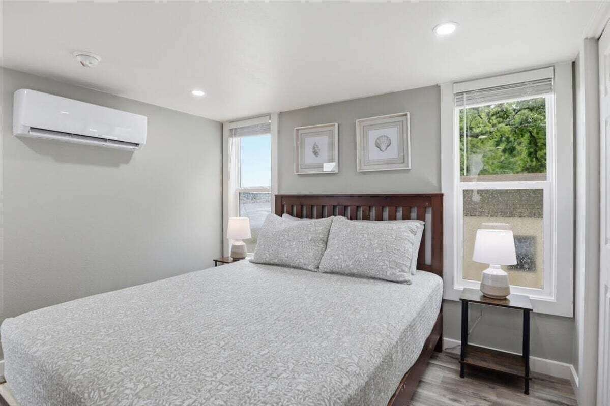 House, Multiple Beds, Patio (Lookout at Hillstone)
