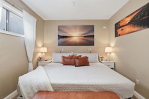 Condo, Multiple Beds, Hot Tub (Heron Bay Hideaway) - Cozy Lakefront Condo w/ Dock Slip, Fishing & Hot Tub (Osage Beach)