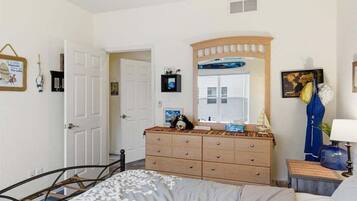 Apartment, Mehrere Betten, Poolzugang (Heron Point) | 3 Schlafzimmer