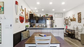 Condo, Multiple Beds (Heron Point) | 3 bedrooms, individually decorated, individually furnished, bed sheets