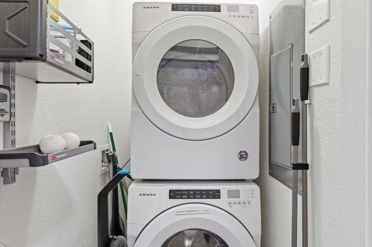 Condo, Multiple Beds (Heron Point) | Laundry