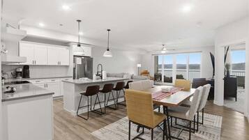 Condo, Plusieurs lits (Niangua Sunset) | Intérieur