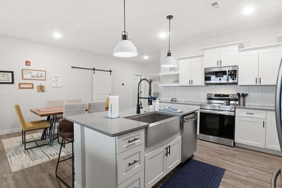 Condo, Multiple Beds (Niangua Sunset) | Private kitchen