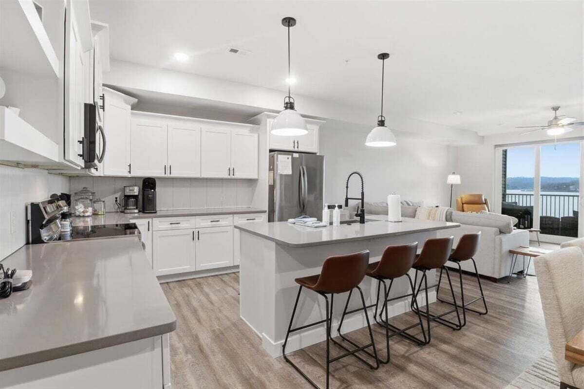 Condo, Multiple Beds (Niangua Sunset) | Private kitchen