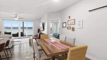 Condo, Multiple Beds (Niangua Sunset) | 3 bedrooms, individually decorated, individually furnished, bed sheets