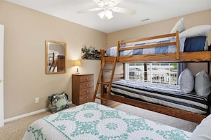 3 habitaciones, decoración personalizada y muebles diferentes