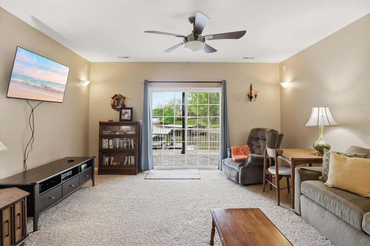 House, Multiple Beds (Jack's Hideaway) | Living area