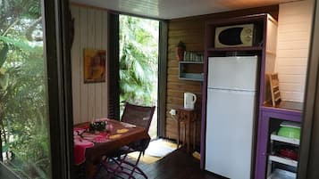 Alpehytte – comfort, hageområde | Oppholdsområde | Kontorer
