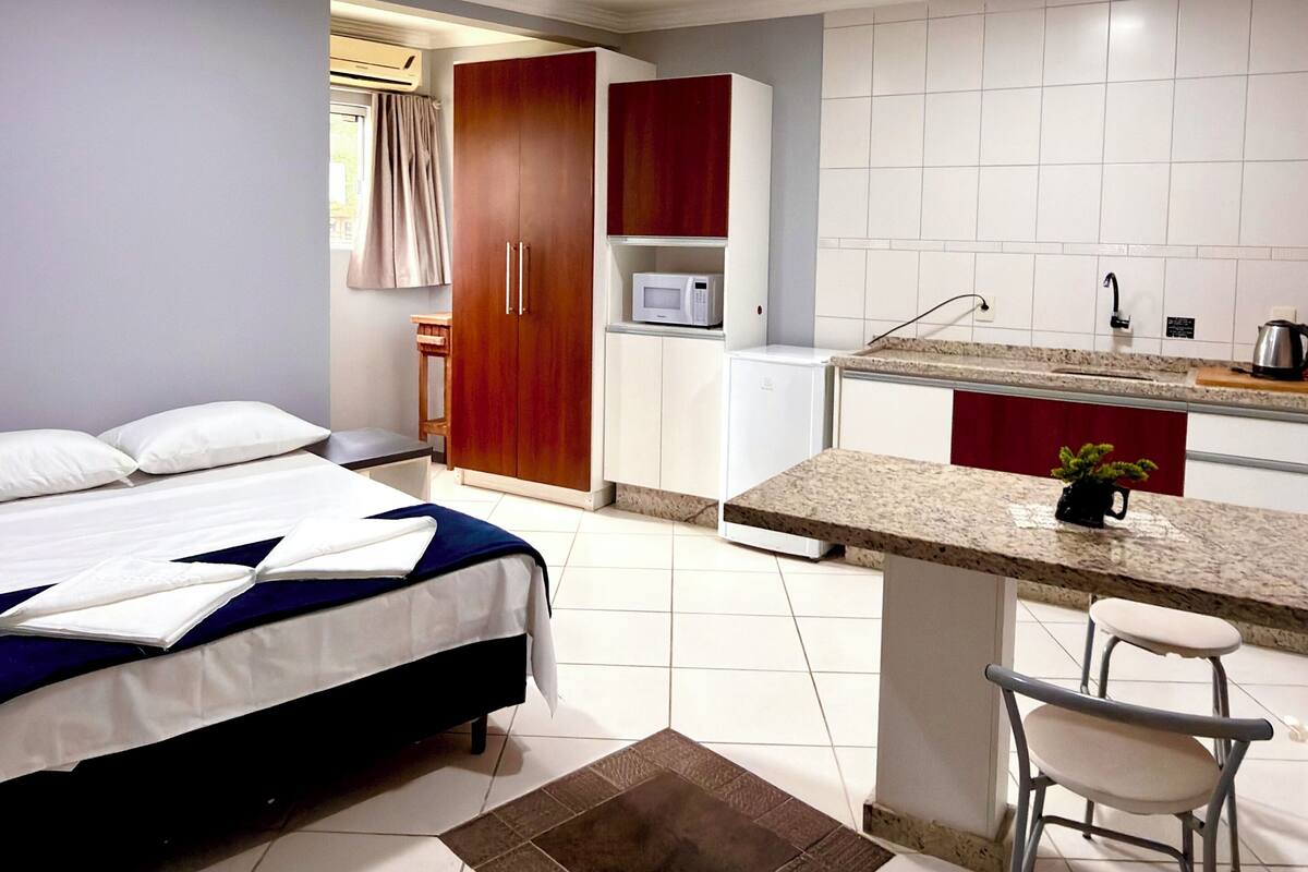 Suite | WiFi (free), bed sheets