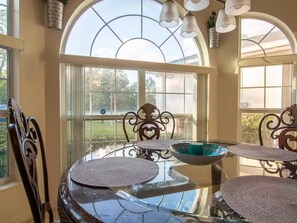 Dining - 5Bed/4Bath Luxurious Privacy (Kissimmee)