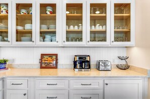 Interior - The Crane Cottage, Bayfront, Private Pool, Private Dock (St. George Island)