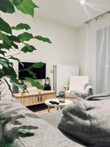 Cozy studio with private garden 500m from the center