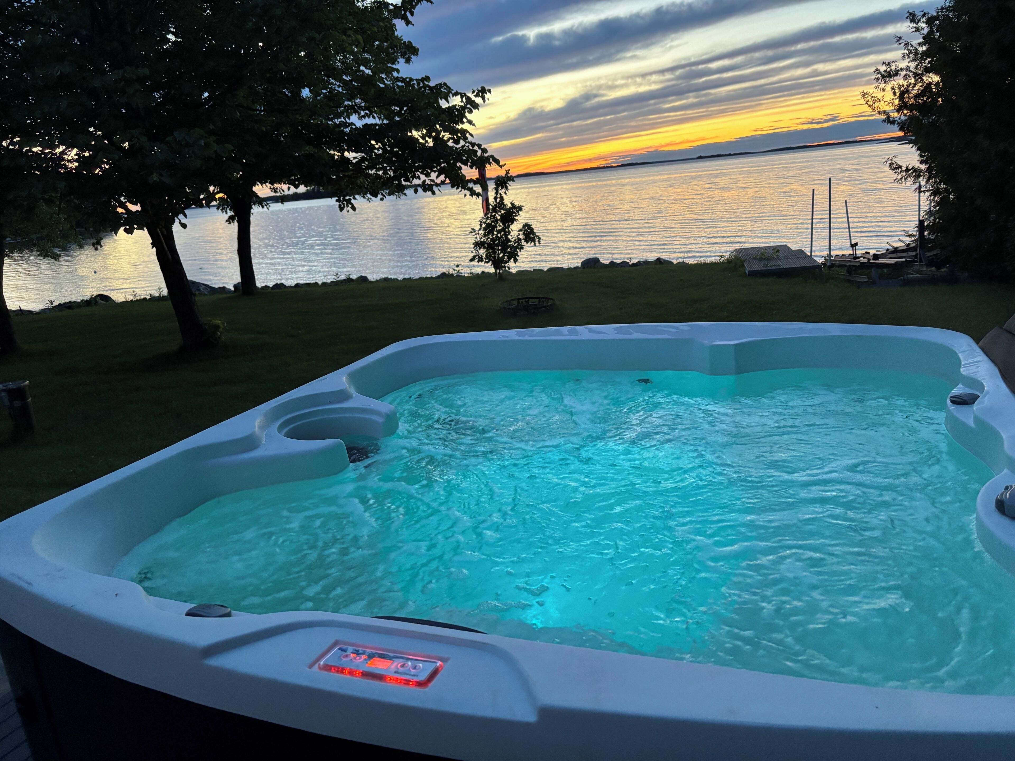 室外 SPA 浴池