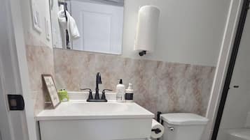 Ferienhaus, 2 Schlafzimmer | Badezimmer
