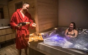 Bain à remous intérieur