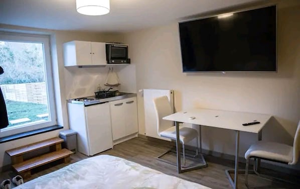 1 chambre, Wi-Fi, draps fournis
