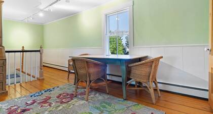 Pom Cottage - 3BR Waterfront Cottage Near Acadia