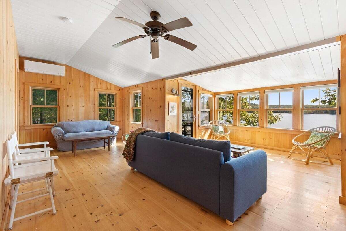 House, Multiple Beds, Kitchen (Loon's Nest on Damariscotta Lake) | Living area