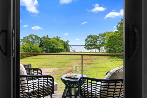 Layla at Salt Water Farm - Waterfront King Suite With Ocean Views Near Acadia & Bar Harbor