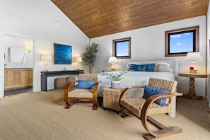 Casa, 1 cama King size (Layla at Salt Water Farm) | 1 habitación, decoración personalizada y muebles diferentes 