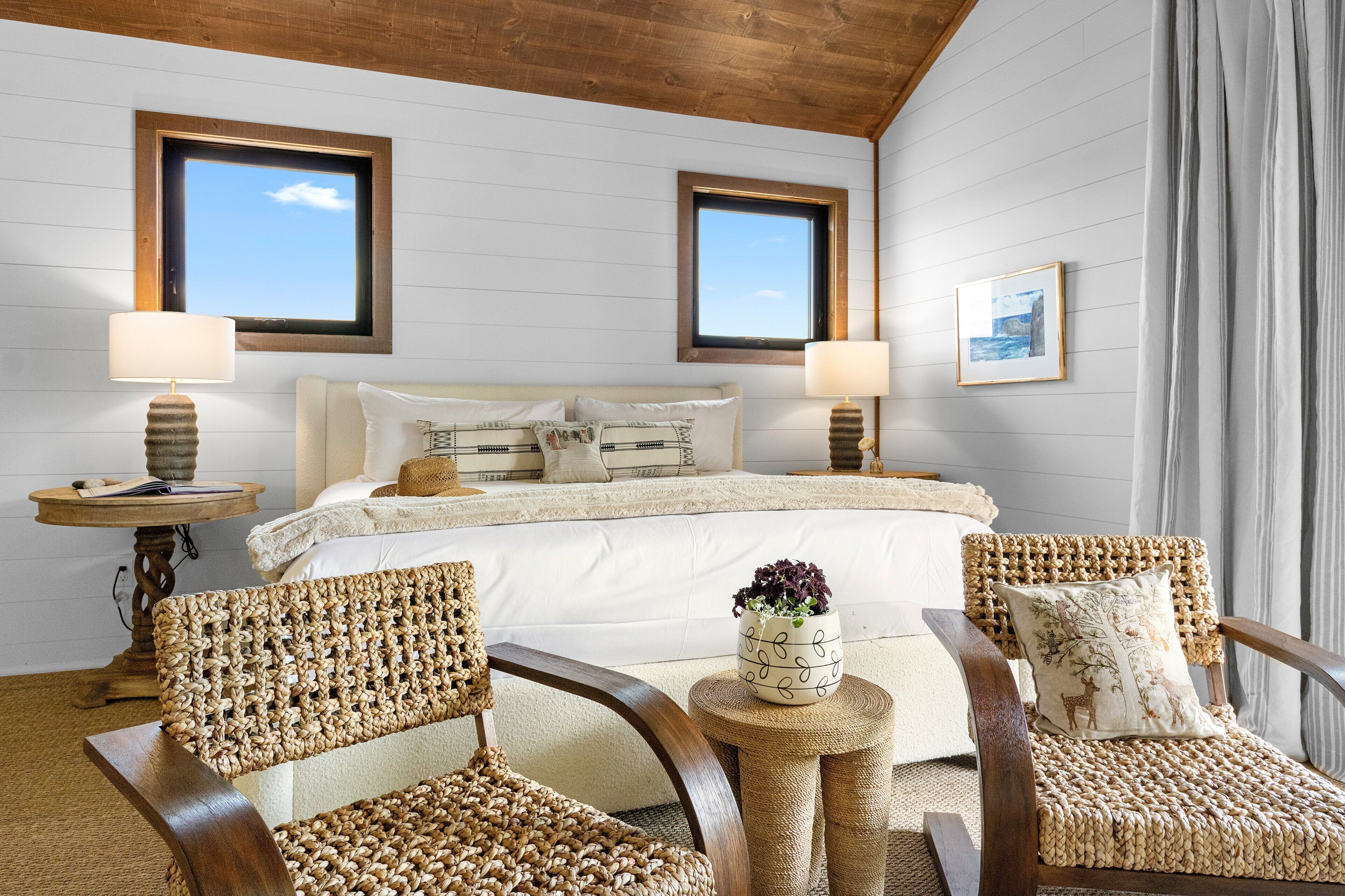 House, 1 King Bed (Sweet Caroline at Salt Water Farm)