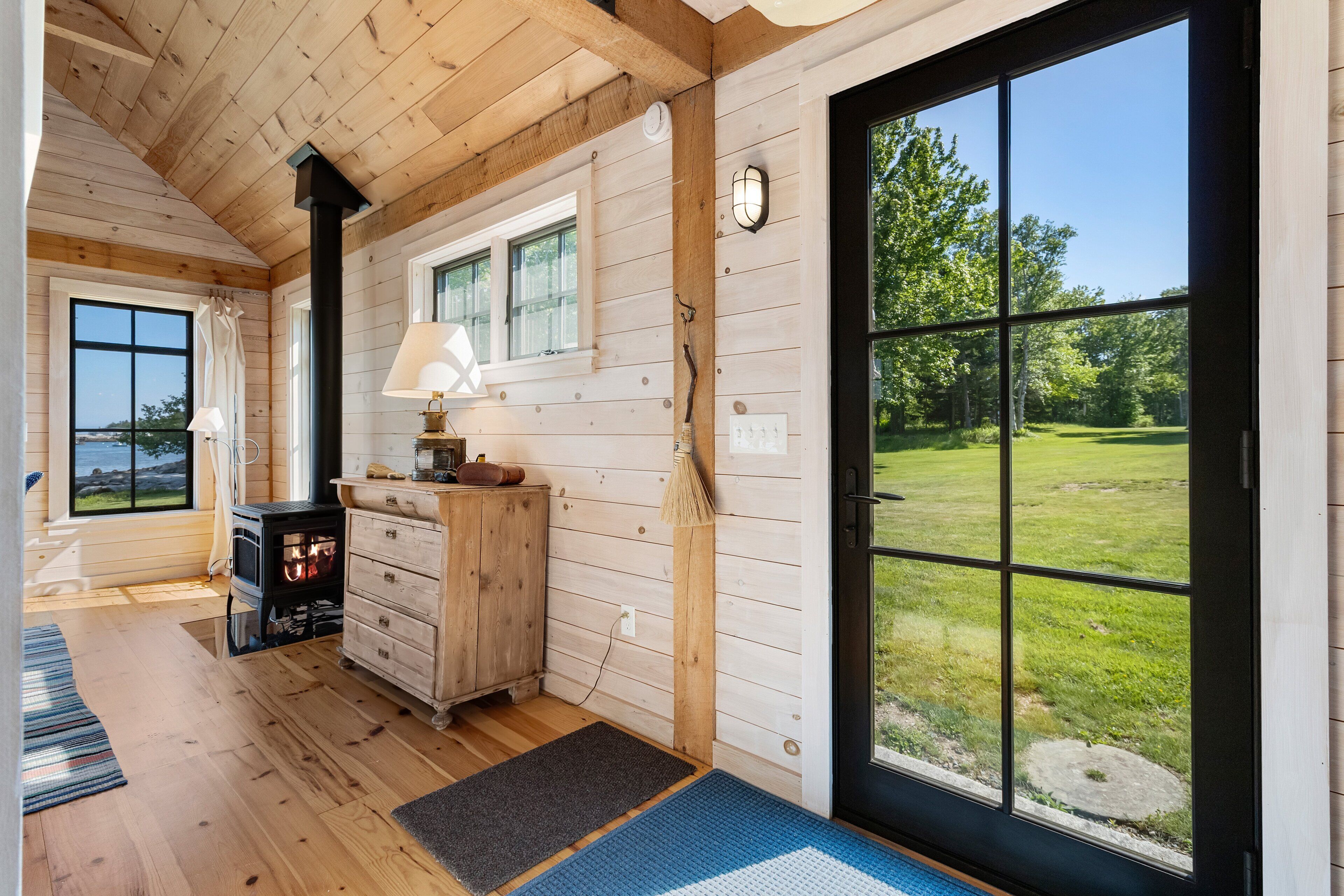 House, 1 Double Bed, Kitchen (Aril Cottage) | Interior