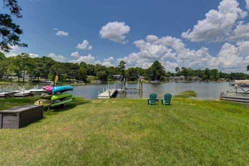 Lake Days & Cozy Nights | Lake Murray Getaway
