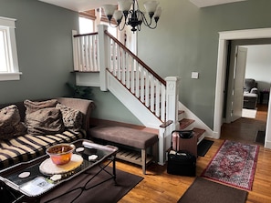 Living area - The Front Porch Bed and Breakfast (Excelsior Springs)