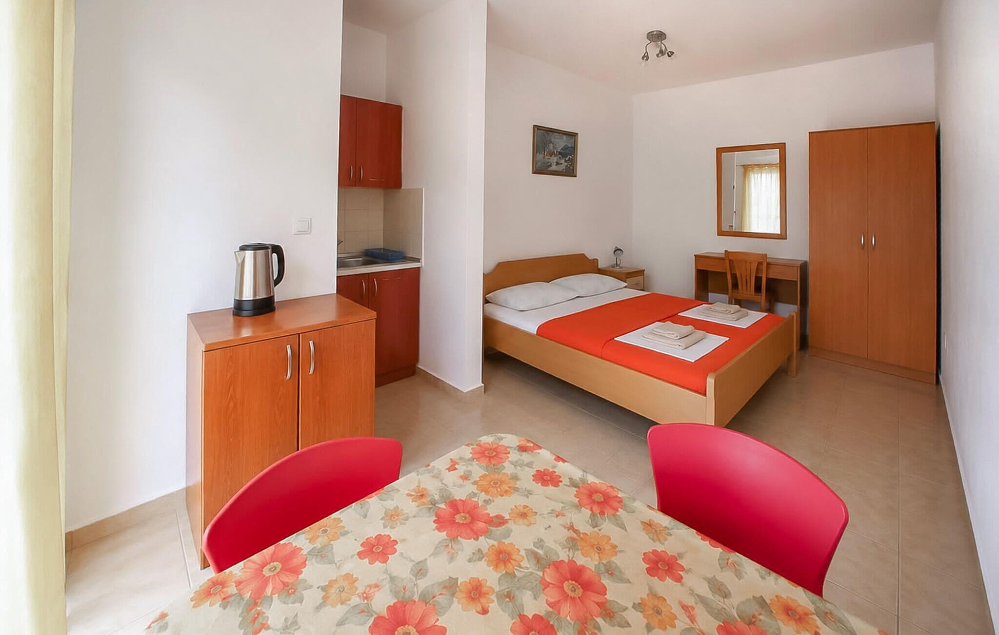 4 chambres, lit de bébé portatif, accès au Wi-Fi (inclus)