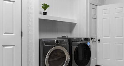Pondview Apartment at Thunder Manor