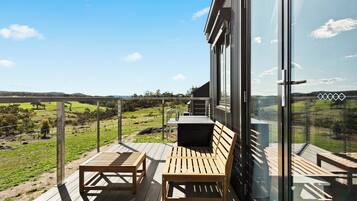 Deluxe Suite, Balcony, Valley View | Terrace/patio