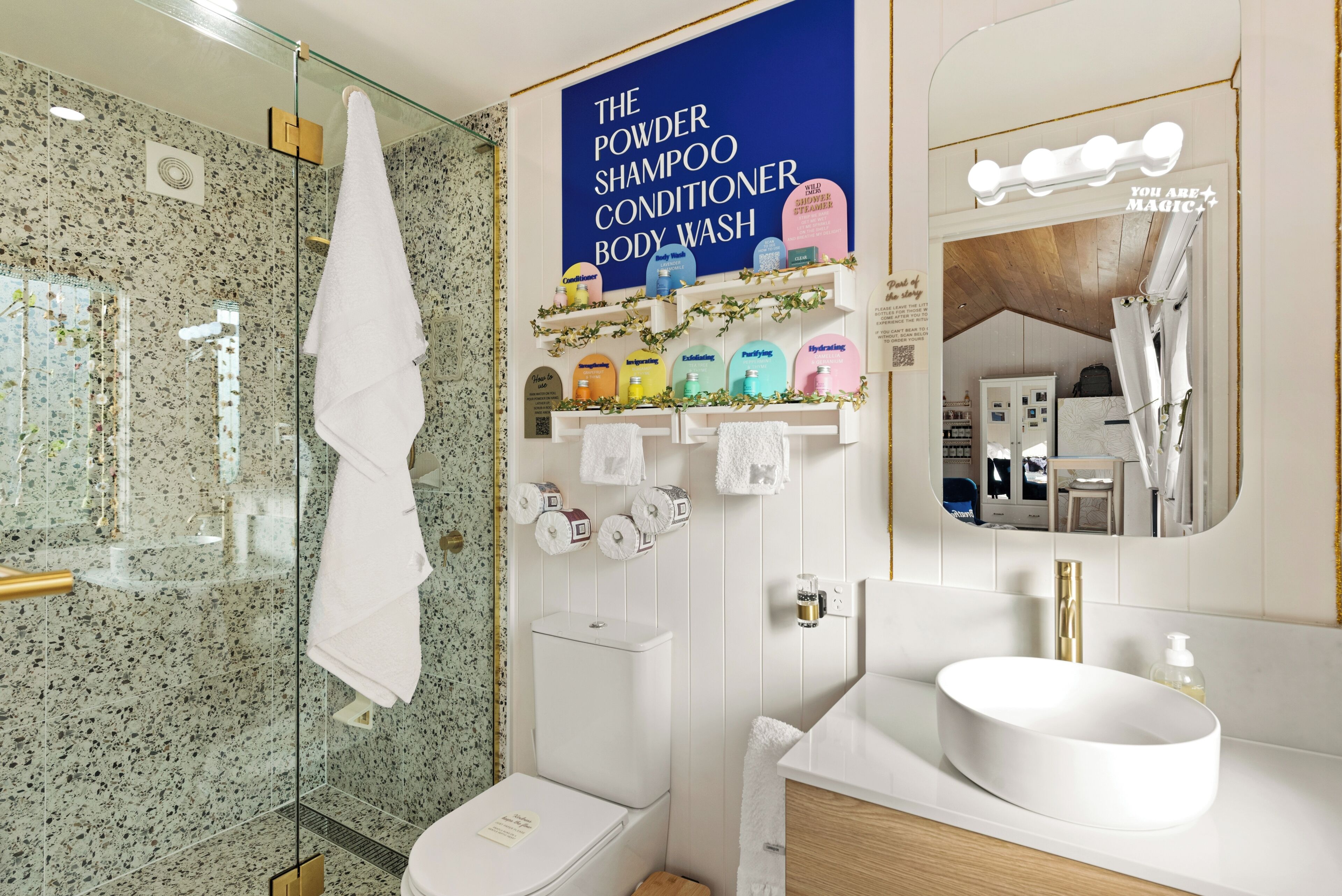 Deluxe Suite, Balcony, Valley View | Bathroom | Shower, free toiletries, hair dryer, towels