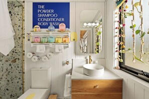 Suite Deluxe, balcon, vue vallée | Salle de bain