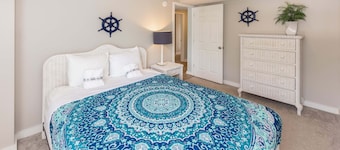 9BR Sandbridge beach home with pool, hot tub, and game room