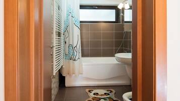 Hair dryer, towels